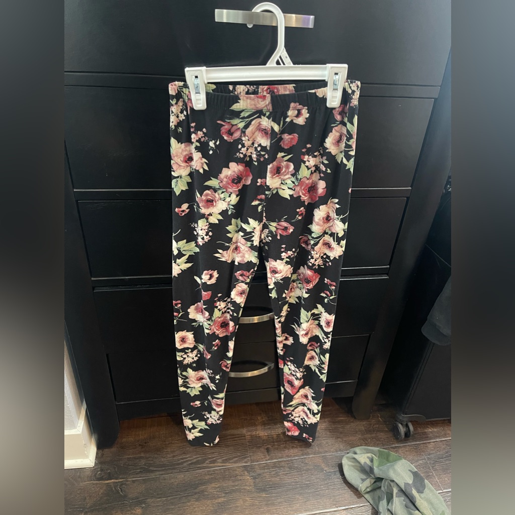 Floral Black Leggings